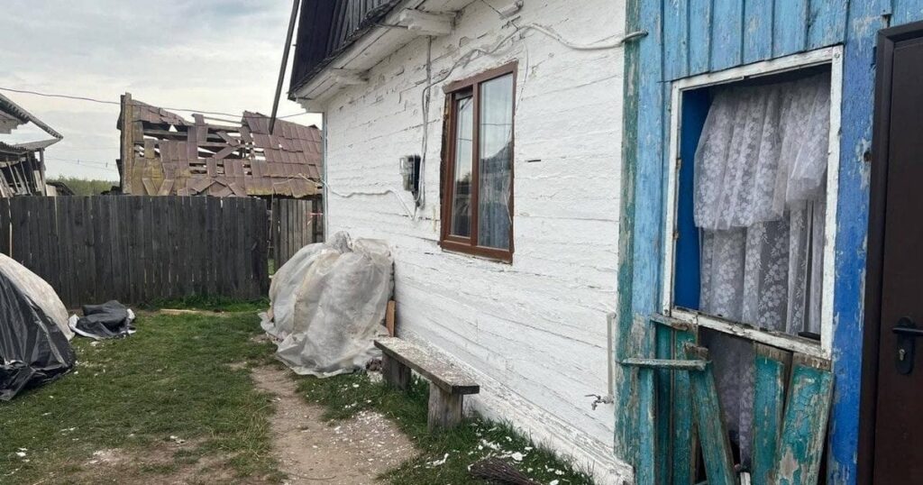 Російська атака на Рівненщину — ППО відбила удар, але є поранені та руйнування — Укрaїнa Російська атака на Рівненщину — ППО відбила удар, але є поранені та руйнування — Укрaїнa