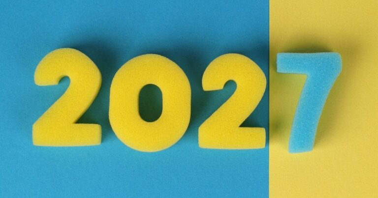 Новий рік 2027: Календар, вихідні та можливі зміни у святкуванні в Україні