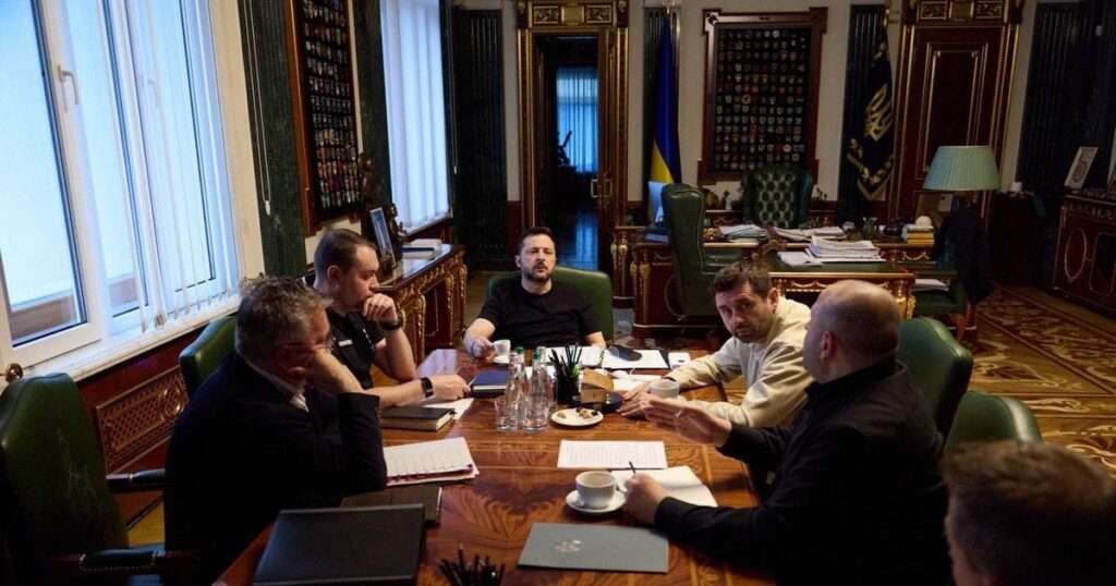 Енергетичне перемир’я — Зеленський заявив, що РФ ігнорує ініціативу США і б’є далі — Політика Енергетичне перемир’я — Зеленський заявив, що РФ ігнорує ініціативу США і б’є далі — Політика