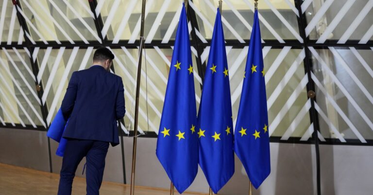 ЄС Прагне Посилити Вплив на Переговори Щодо України: Відповідь на Зміни Позиції США