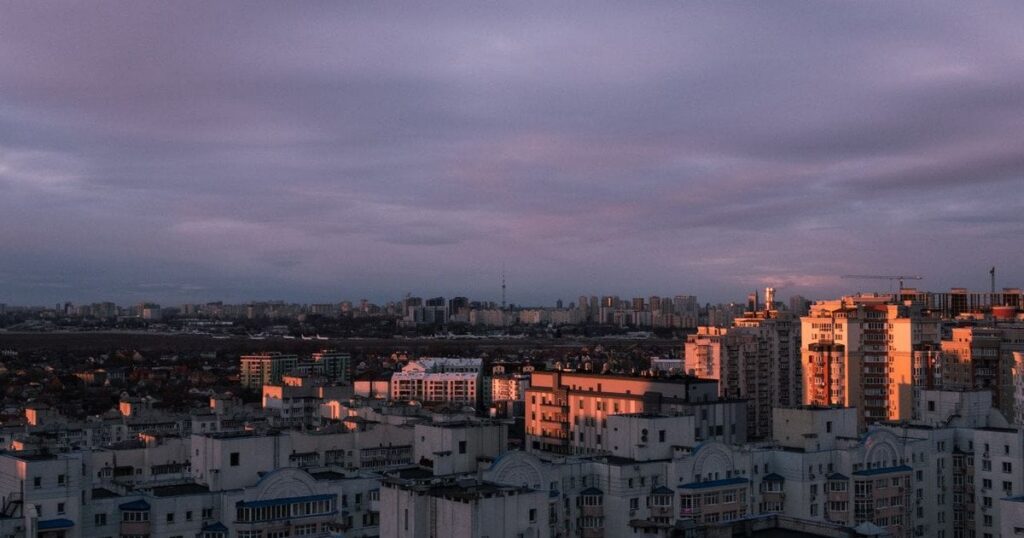 Каналізація зупинилася під час блекауту: що робити мешканцям багатоповерхівок і як облаштувати туалет удома Каналізація зупинилася під час блекауту: що робити мешканцям багатоповерхівок і як облаштувати туалет удома