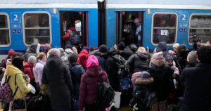 Україну може накрити друга хвиля міграції: демографиня назвала причини