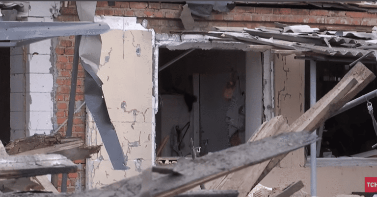 Дніпро під ударом: Російський КАБ знищив цілу вулицю, жителі залишилися без домівок перед зимою