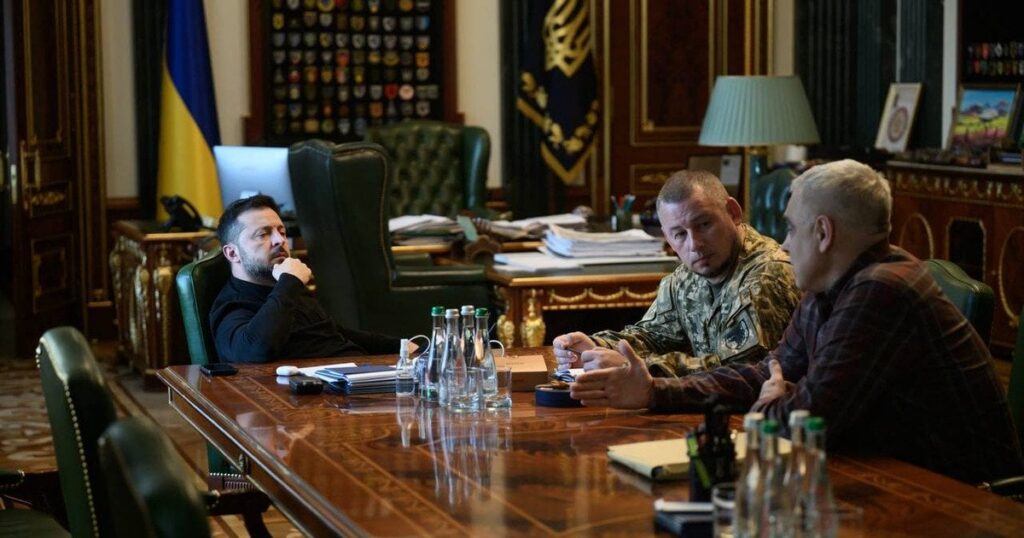 Заява Зеленського — Україна готує відповідь на удари РФ по містах — Укрaїнa