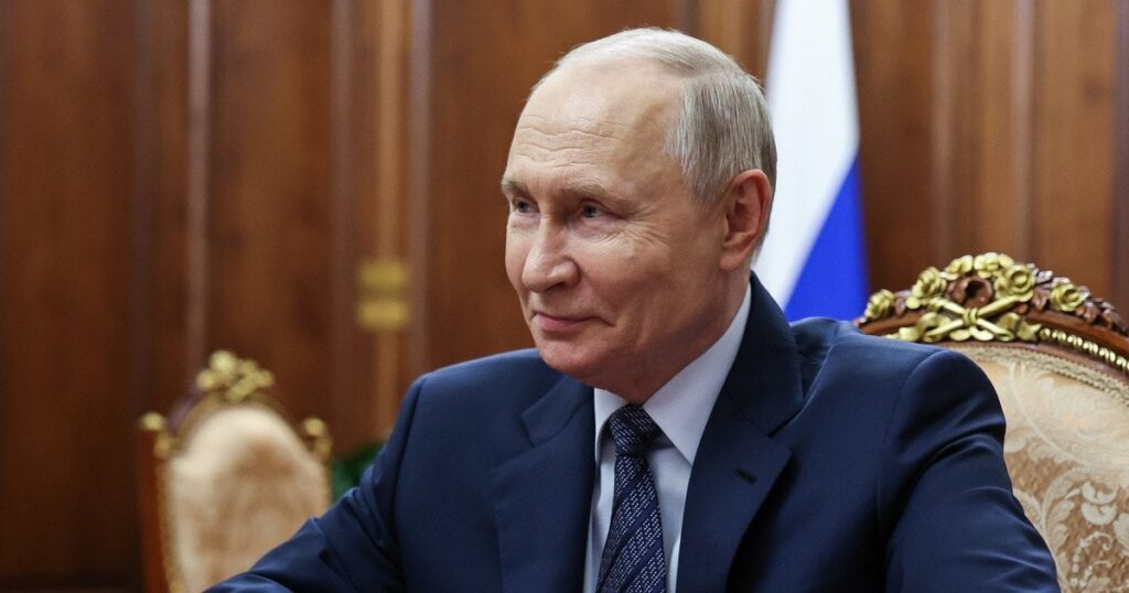 Підпали, дрони та атаки на Starlink: який наказ Путін віддав російським спецслужбам – WSJ Підпали, дрони та атаки на Starlink: який наказ Путін віддав російським спецслужбам – WSJ