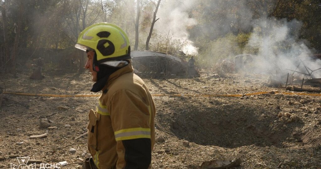 Удар по Оболоні – що відомо про обстріл човнової станції в Києві та постраждалих — Київ Удар по Оболоні – що відомо про обстріл човнової станції в Києві та постраждалих — Київ