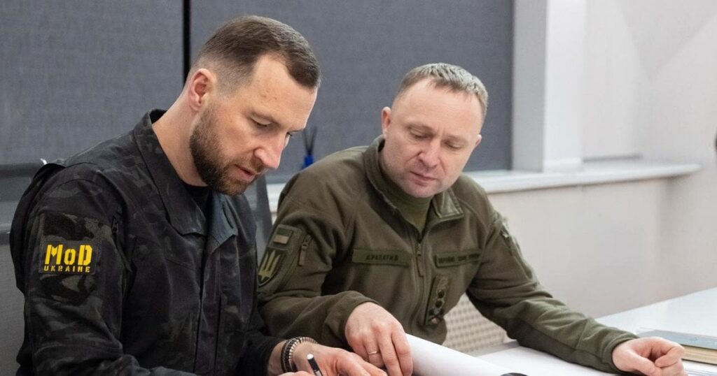 Мобілізація в Росії та нові загрози на фронті: Хмара і Драпатий провели нараду