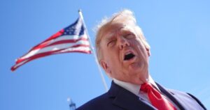Трамп про мирну угоду: Росія хоче миру, а Україна могла б отримати кращі умови, якби домовлялася раніше