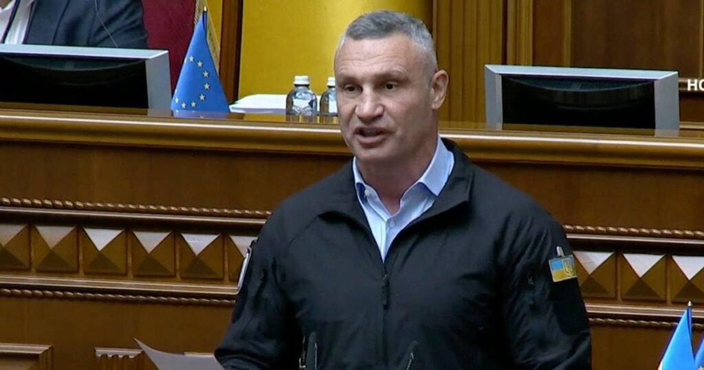 Кличко прийшов на "килим" до Ради і звинуватив владу у проблемах Києва: всі деталі скандалу