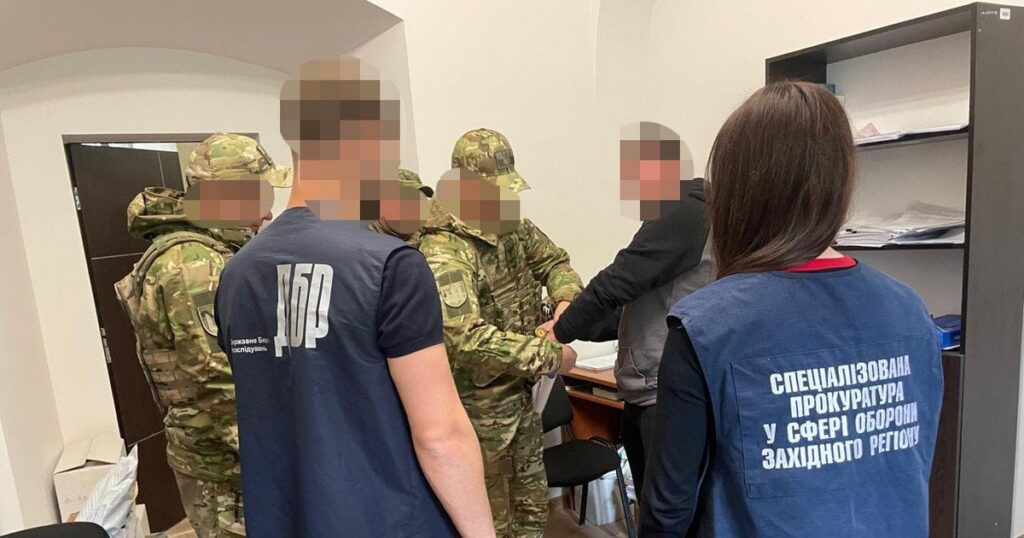 Мобілізований помер після побиття у львівському ТЦК: ДБР повідомило про підозру Мобілізований помер після побиття у львівському ТЦК: ДБР повідомило про підозру