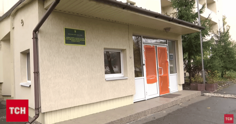 Росія атакувала Київ балістичними ракетами: наслідки обстрілу парку, будинків та університету