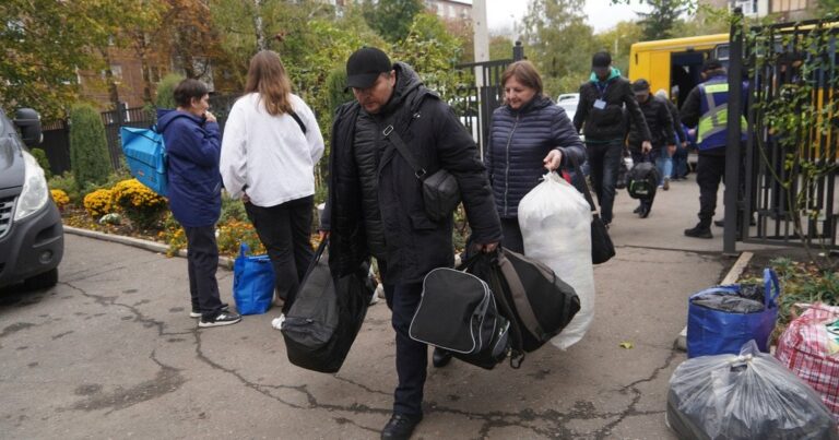 Кремль готує нову пастку: жителів Олешок евакуюють під виглядом допомоги, але є ризик позбавлення права на повернення