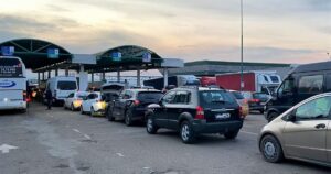 Черги на кордоні сьогодні 21 жовтня— де найбільше авто та які обмеження — Укрaїнa