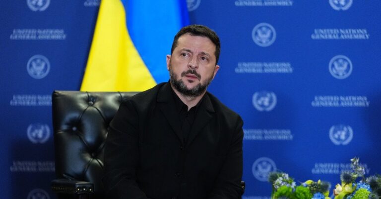 Чи напав би Путін на Україну за Трампа: Позиція Зеленського та погляди експертів