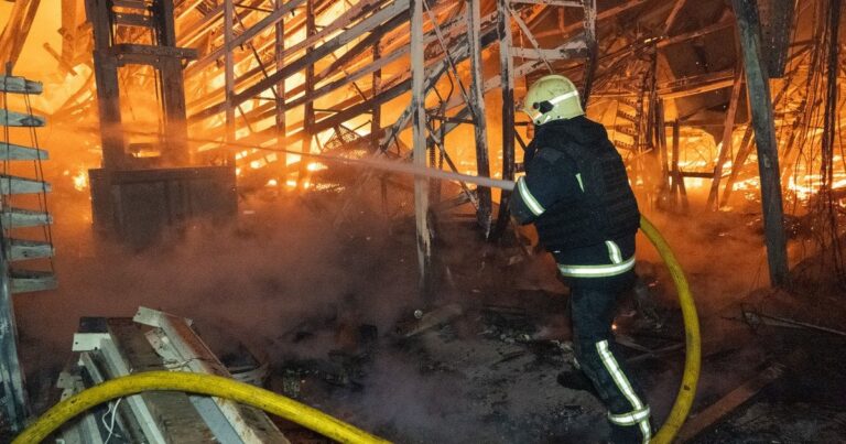 Росія завдала удару по “Епіцентру” в Полтаві: наслідки та масштаби атаки